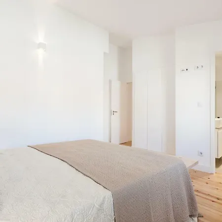 Flh Amazing View Bright Flat Apartman